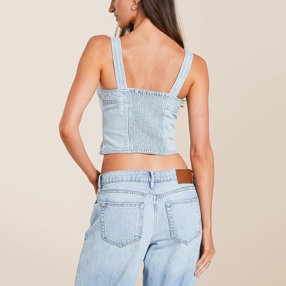 Levi's Light Blue Women's Denim crop top sz S - Picture 3 of 13